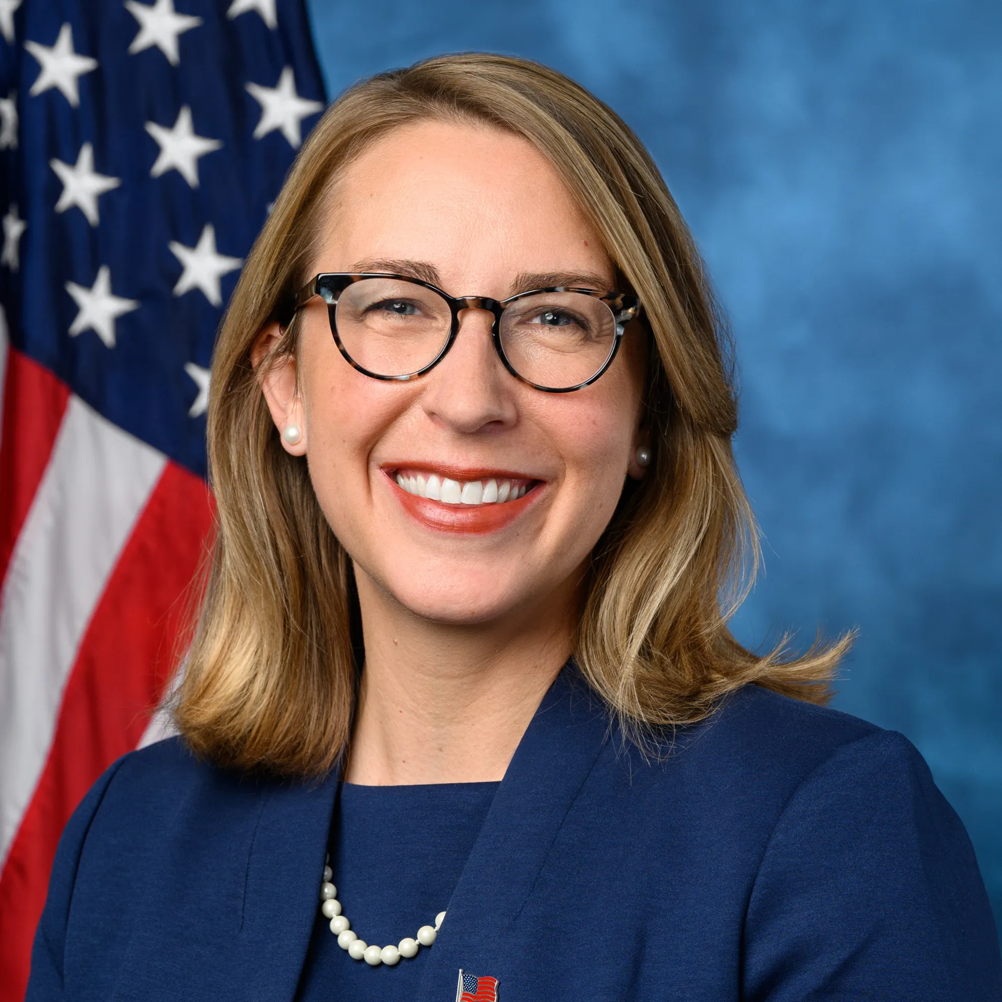 Hillary Scholten