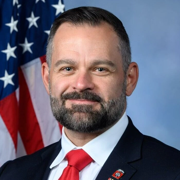 Cory Mills