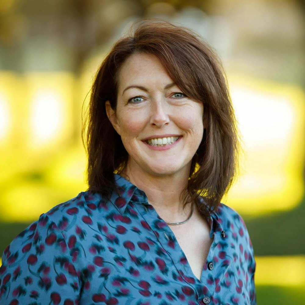 Claire Reynolds